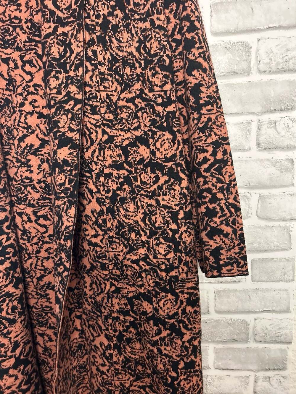 Premise Long Open-Front Cardigan with Abstract Floral Print - Picture 5 of 6